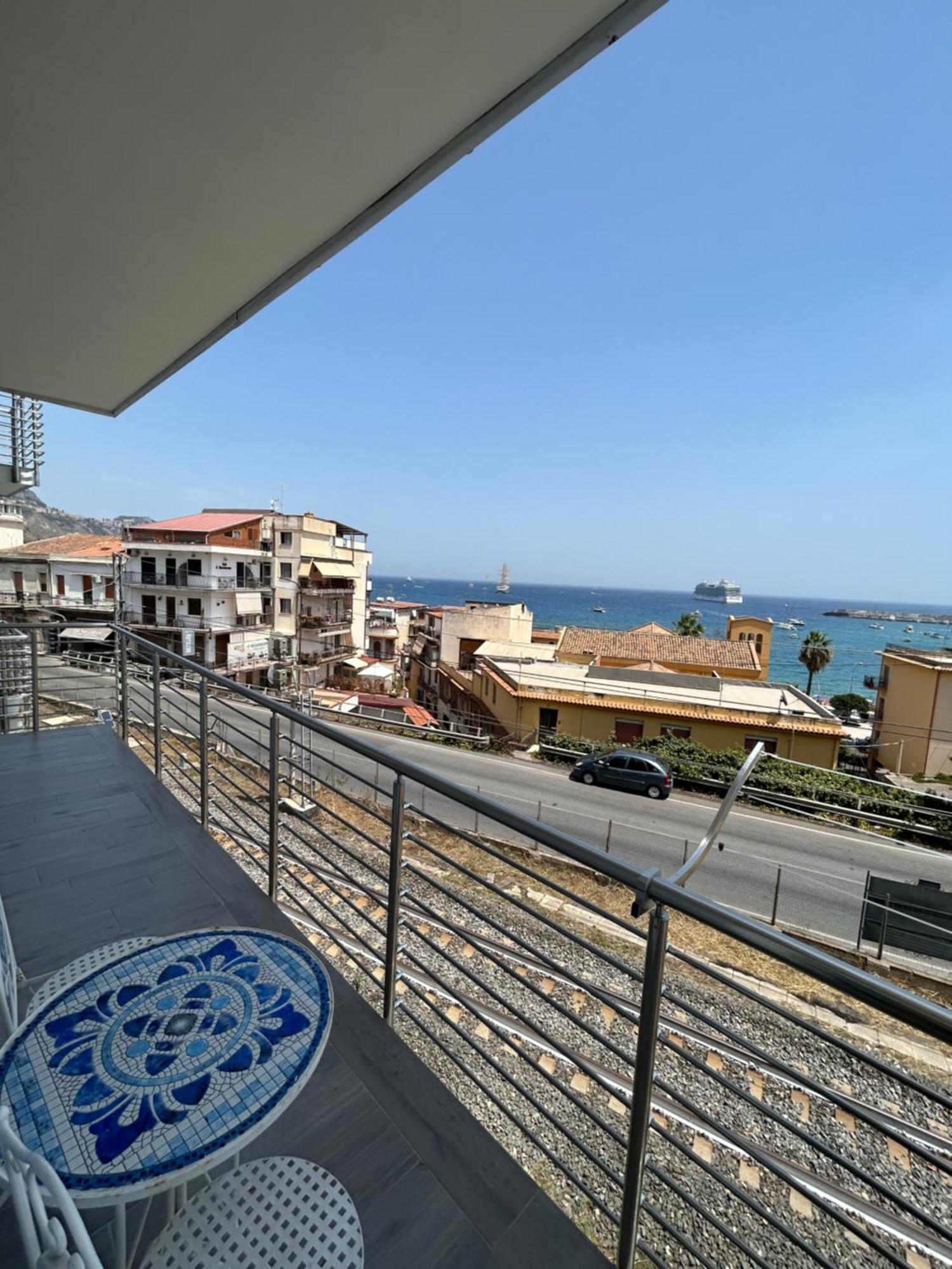 גיארדיני נאקסוס Vista Mare Apartments מראה חיצוני תמונה