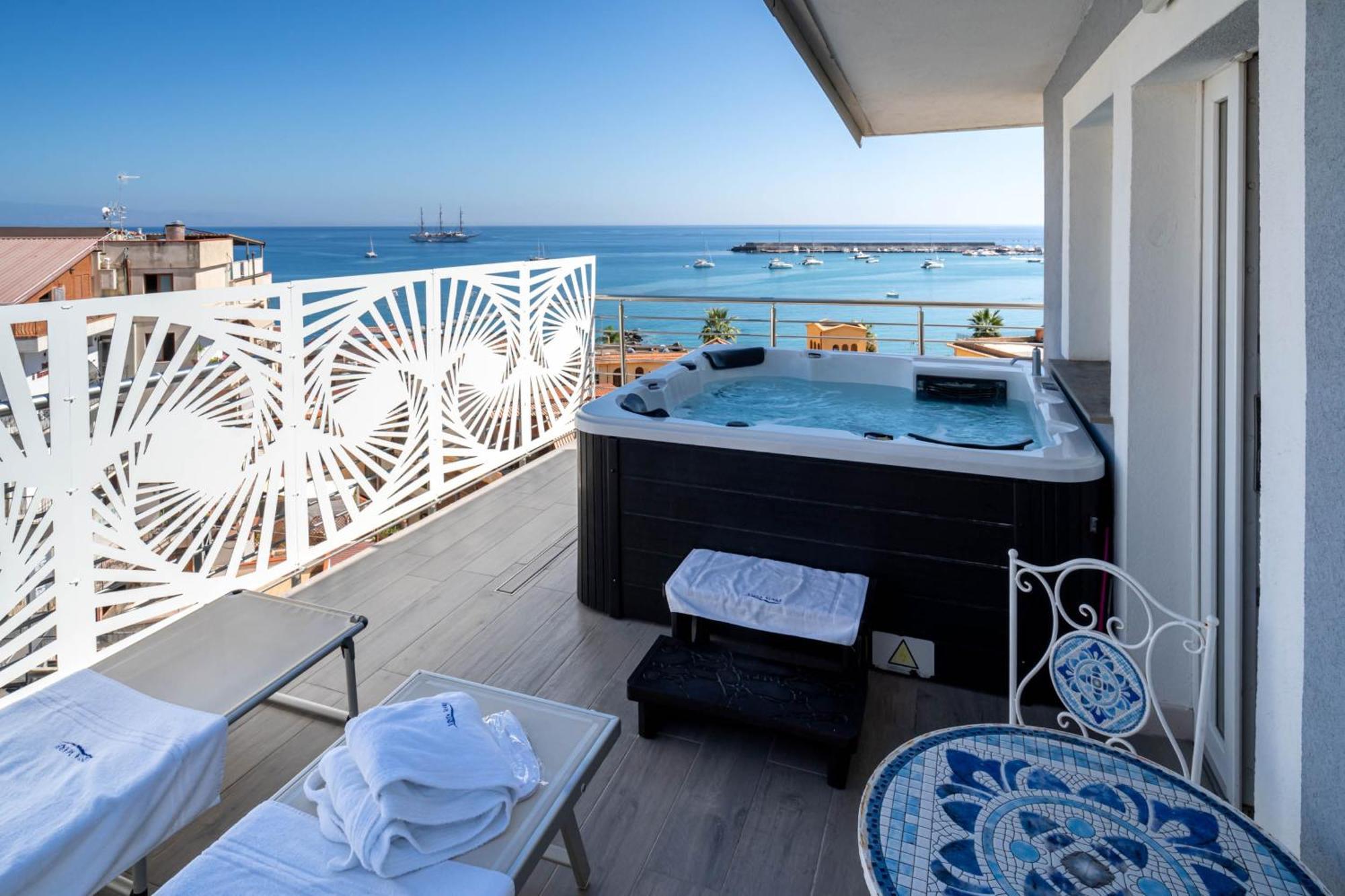 גיארדיני נאקסוס Vista Mare Apartments מראה חיצוני תמונה